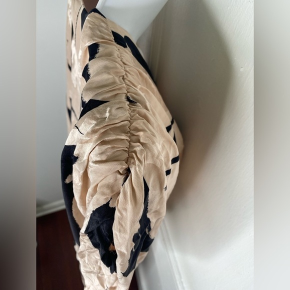 LILLIE RUBIN %100 Silk Beige and Black Women's Dress - Picture 7 of 13